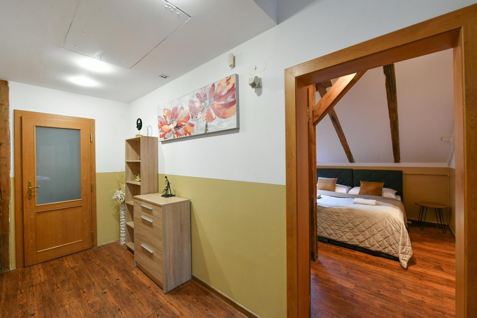 Amazing Charles Bridge Apartment Prága Kültér fotó