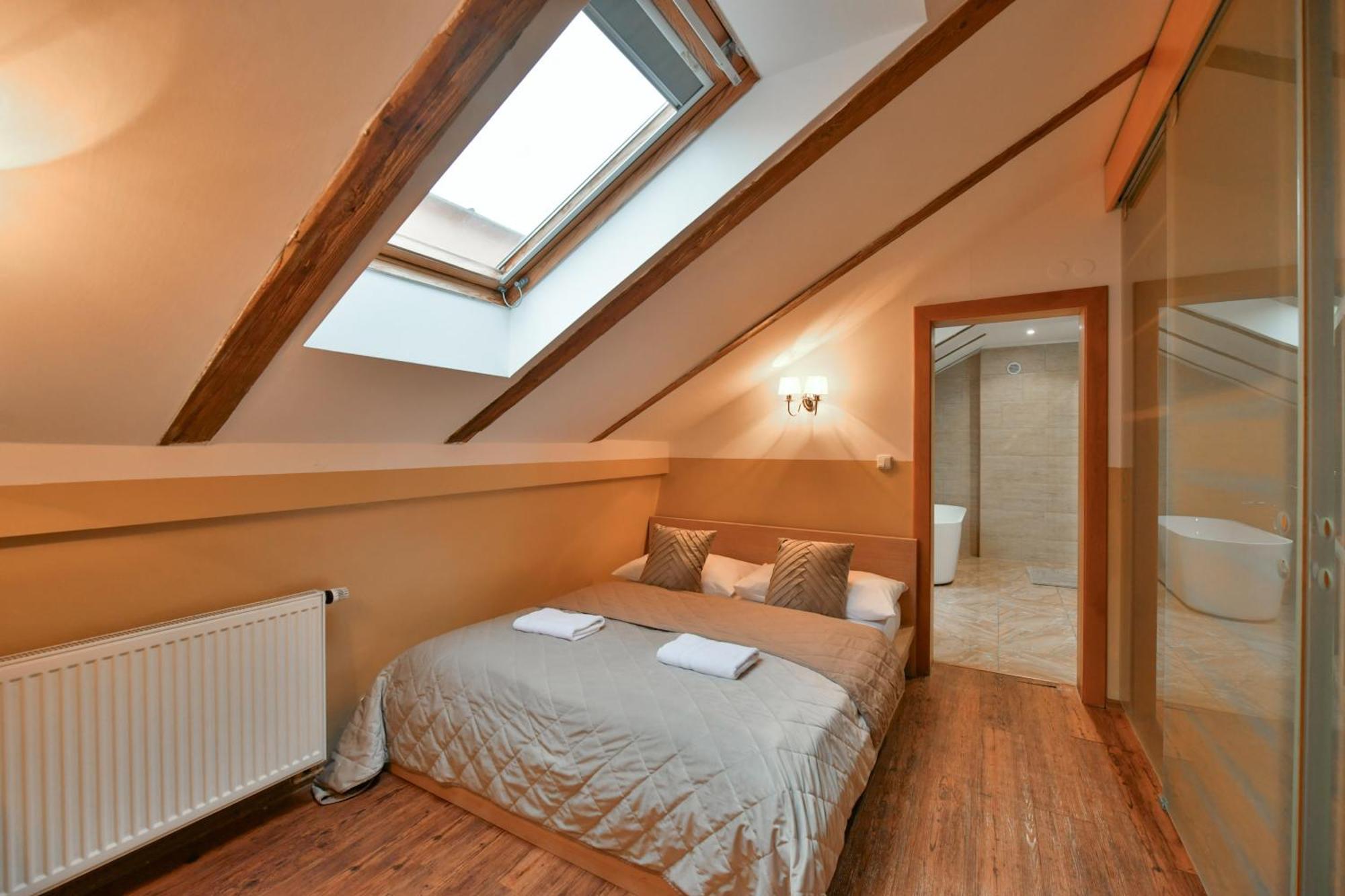 Amazing Charles Bridge Apartment Prága Kültér fotó