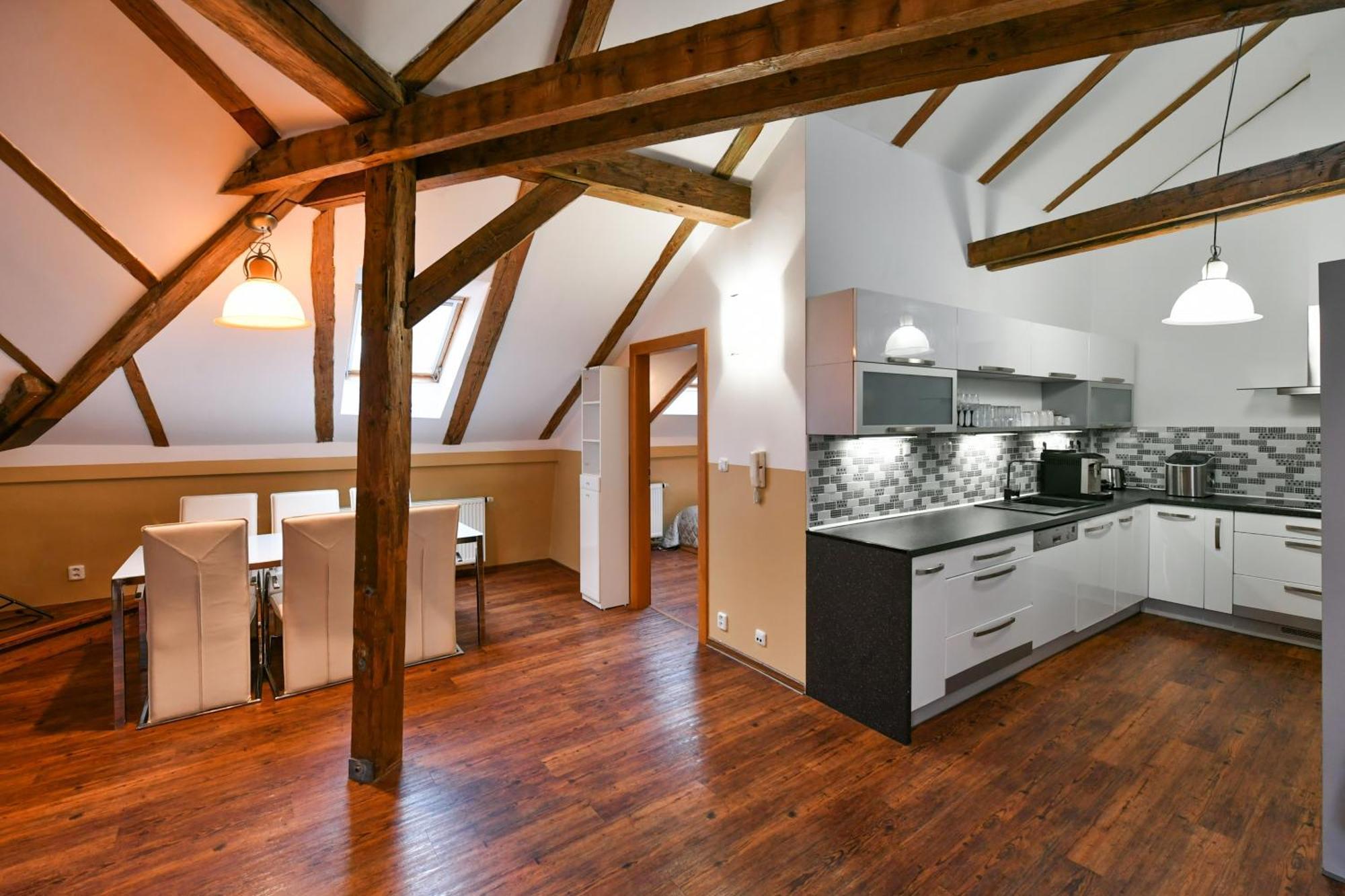 Amazing Charles Bridge Apartment Prága Kültér fotó