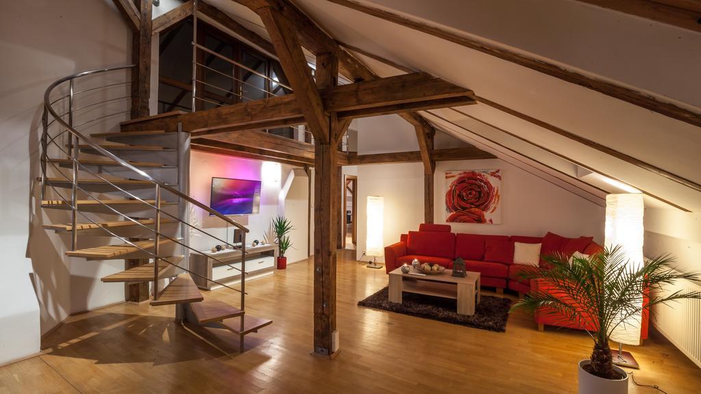 Amazing Charles Bridge Apartment Prága Szoba fotó