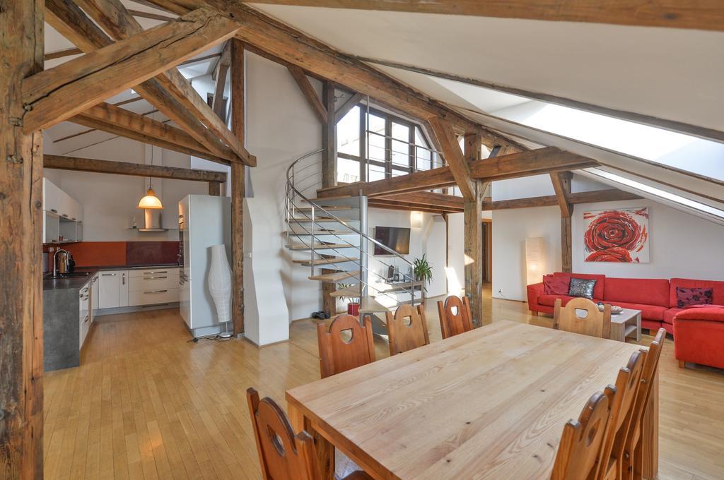 Amazing Charles Bridge Apartment Prága Kültér fotó