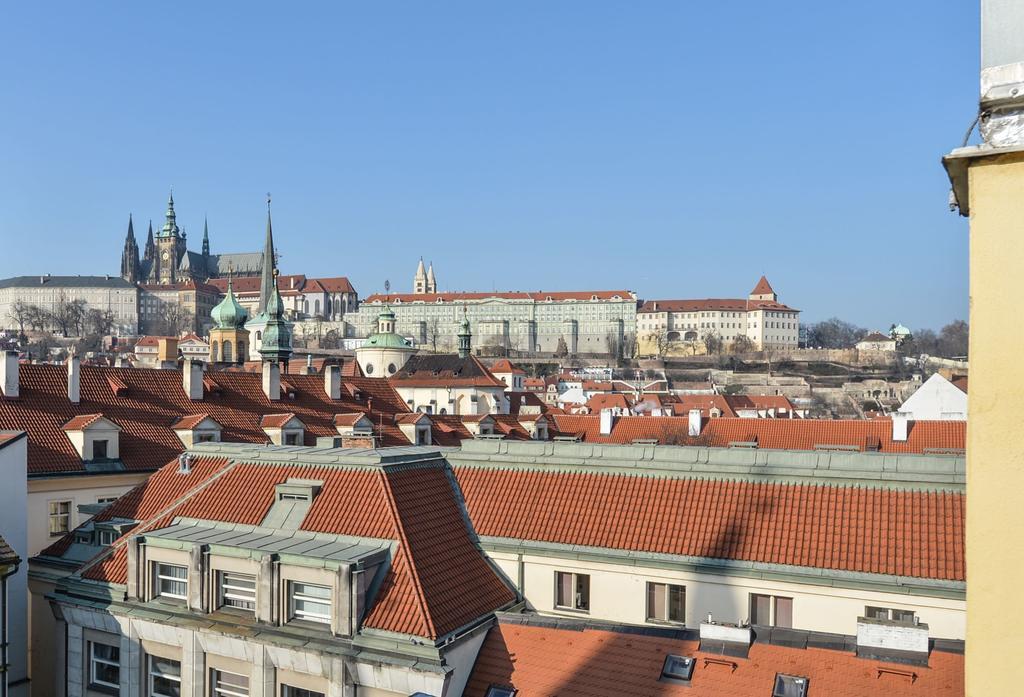 Amazing Charles Bridge Apartment Prága Kültér fotó